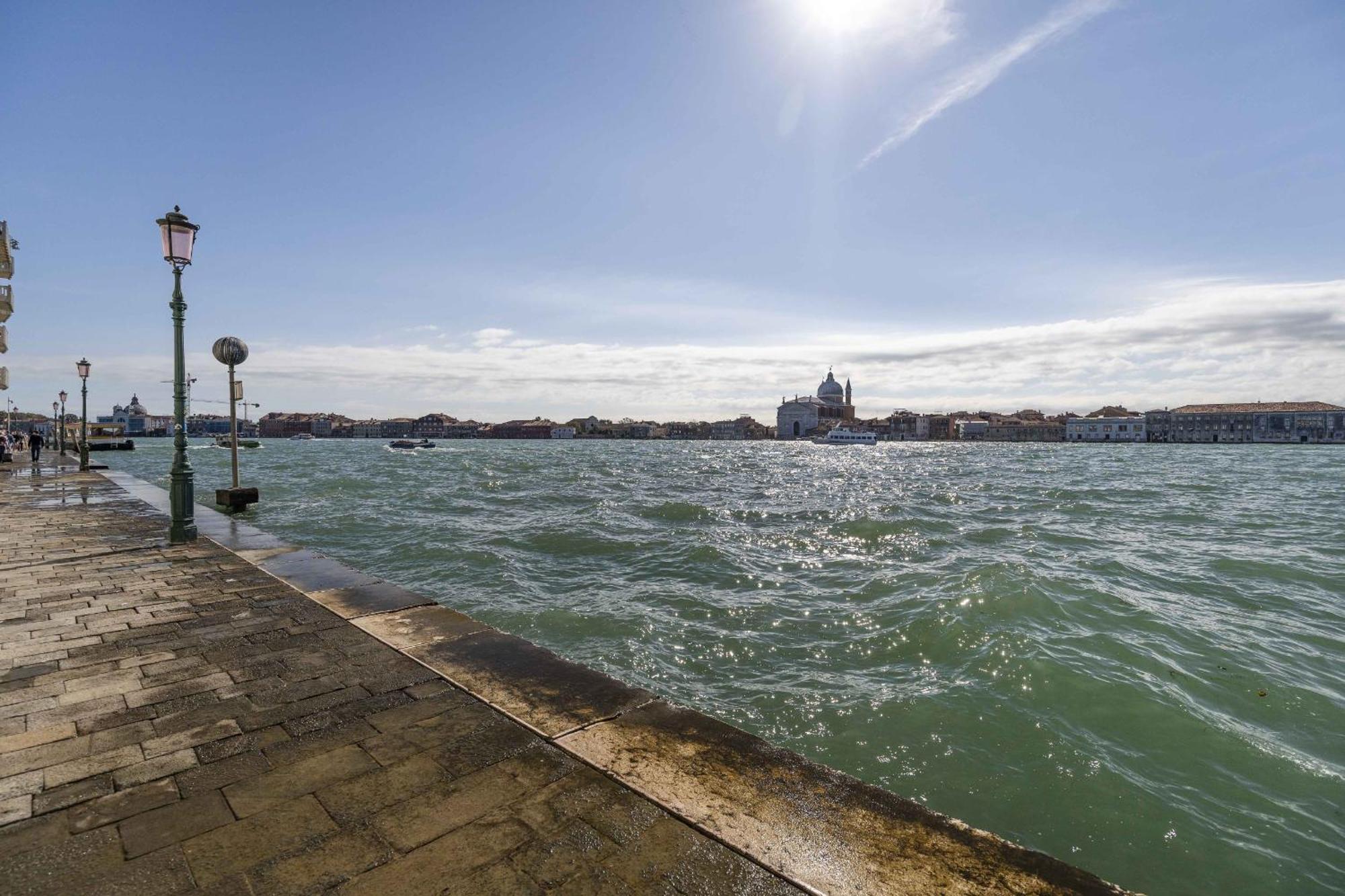 Guggenheim By Wonderful Italy Venecia